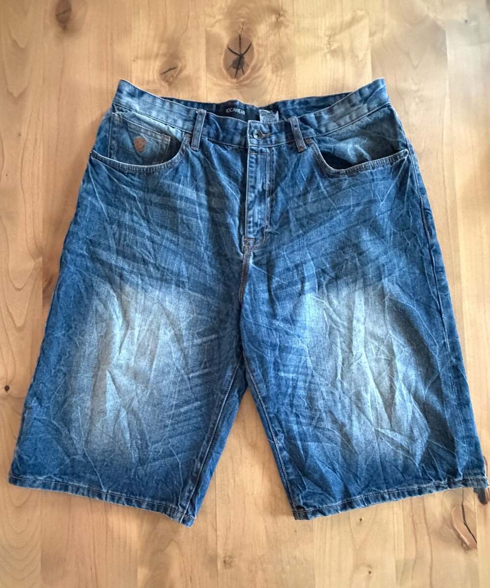 Rocawear Men's Vintage Y2K Washed Blue Denim Jean Shorts Size 36